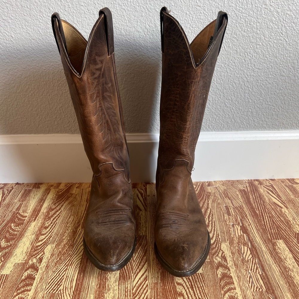 Justin cowboy boots